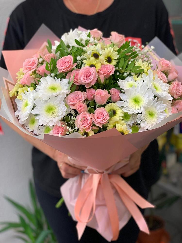 Букет цветов из: Розы и Хризантемы в Кораблино