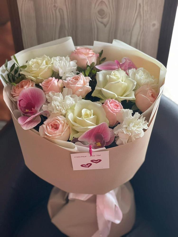 Букет цветов из: Орхидеи, Розы и Гвоздики в Кораблино