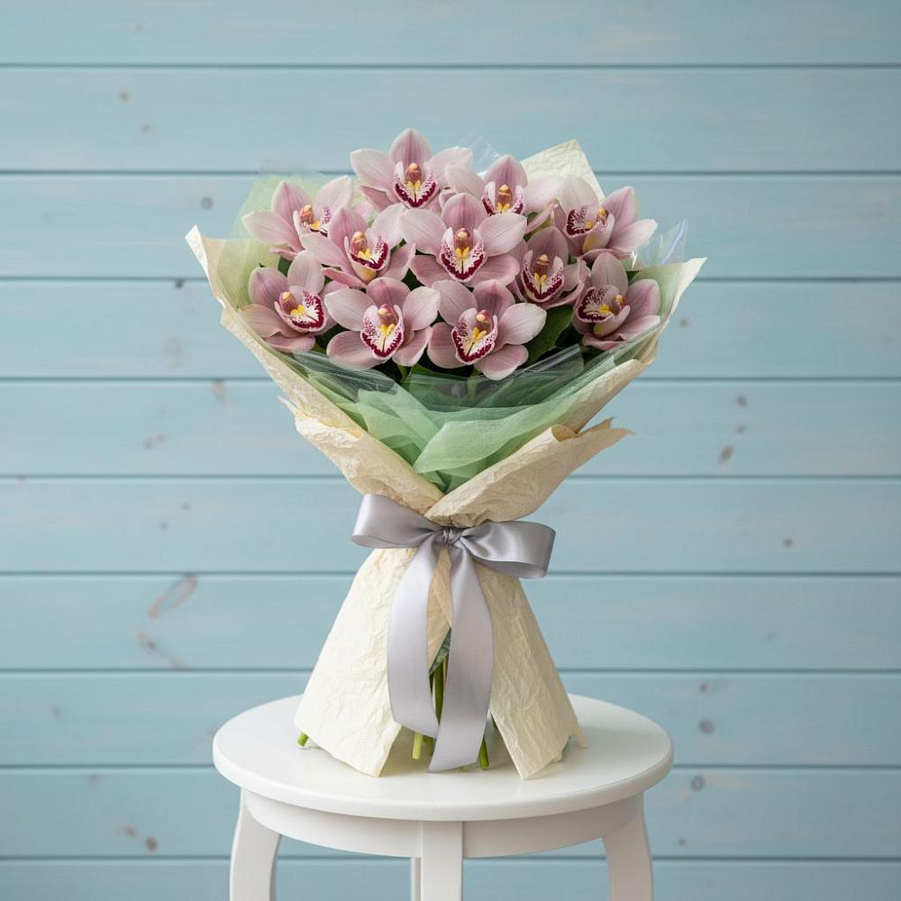 Букет цветов из: Орхидеи и Розы в Кораблино