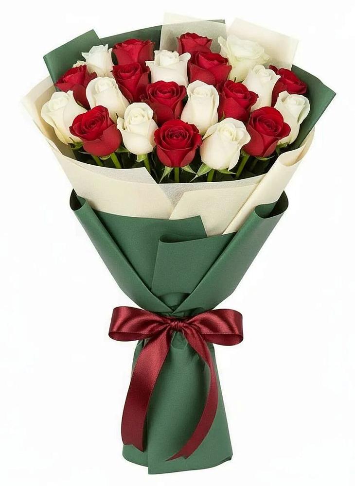 Букет Микс из красных и белых роз в Кораблино