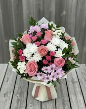 Букет цветов из:  Альстромерии, Гвоздики, Розы и Хризантемы в Кораблино
